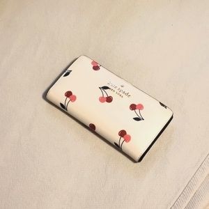 Kate Spade Staci Dancing Cherry Bifold Wallet in Cream